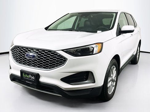 Used 2023 Ford Edge SEL image 3