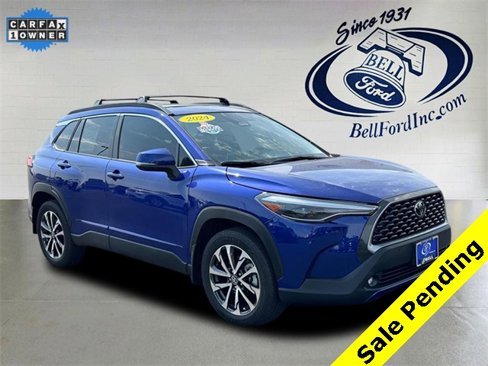 Used 2024 Toyota Corolla Cross XLE image 1