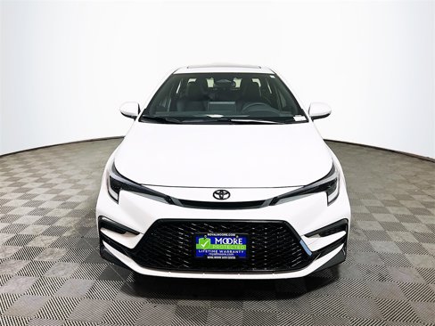 New 2026 Toyota Corolla XSE image 3