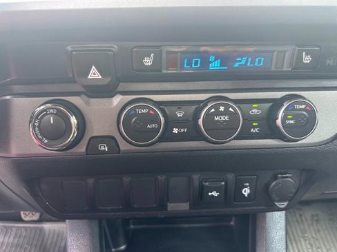 Used 2022 Toyota Tacoma TRD Sport w/ TRD Premium Sport Package image 13