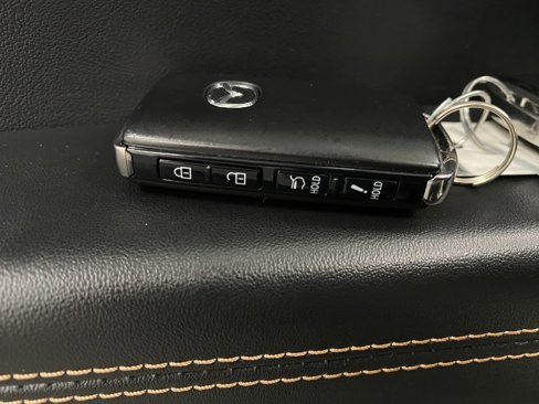 Certified 2025 MAZDA CX-90 Plug-In Hybrid w/Premium Sport image 34