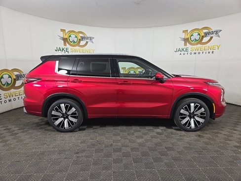 New 2025 Mitsubishi Outlander SEL image 8