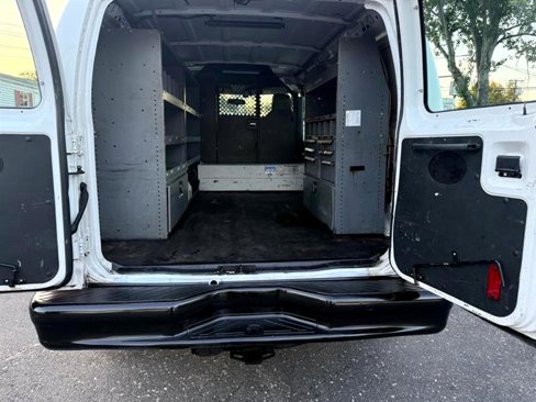 Used 2014 Ford E-150 and Econoline 150 w/ Power Group image 10