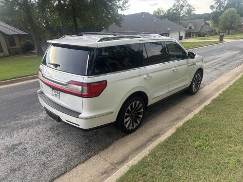 Used 2020 Lincoln Navigator Reserve image 6