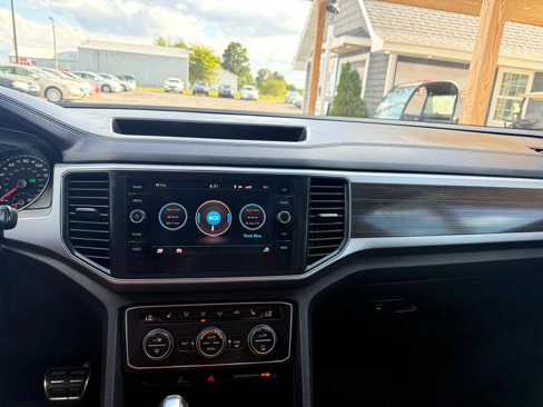 Used 2018 Volkswagen Atlas SE w/ R-Line Package image 35