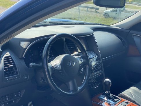 Used 2014 INFINITI QX70 AWD w/ Premium Package image 11