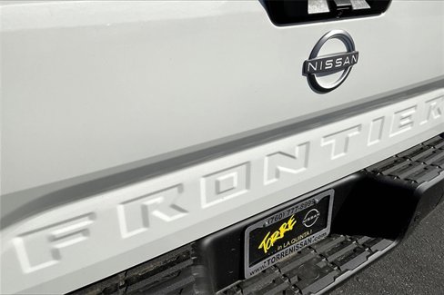New 2026 Nissan Frontier S image 12