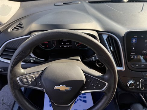 Used 2024 Chevrolet Malibu LT image 24