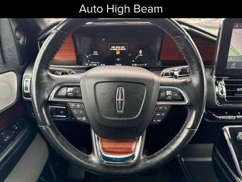 Used 2018 Lincoln Navigator Reserve w/ Technology Package image 16