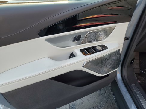 New 2025 Lincoln Nautilus Black Label w/ Jet Appearance Package image 8