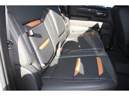 Used 2023 GMC Sierra 1500 AT4 w/ AT4 Premium Package image 18