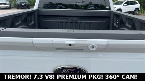 New 2025 Ford F350 XLT w/ Black Appearance Package image 32