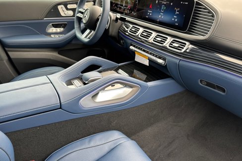 New 2026 Mercedes-Benz GLS 580 4MATIC image 20