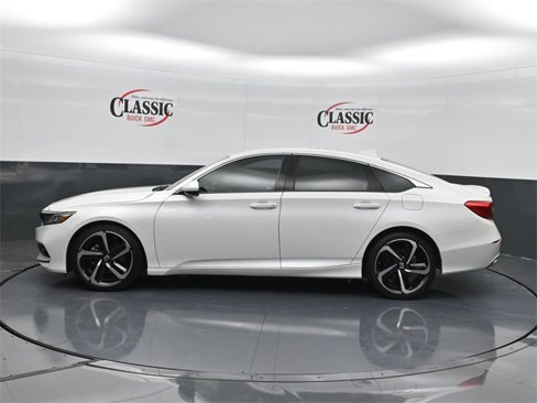 Used 2020 Honda Accord Sport image 2