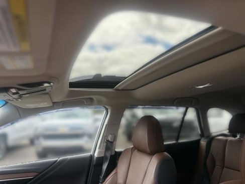Used 2020 Subaru Outback Touring XT image 16