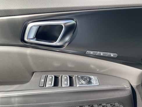 New 2026 Kia Carnival SX image 20