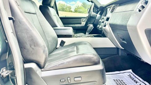 Used 2016 Ford Expedition Limited image 12