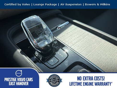 Used 2025 Volvo XC90 B6 Ultra w/ Lounge Package image 14