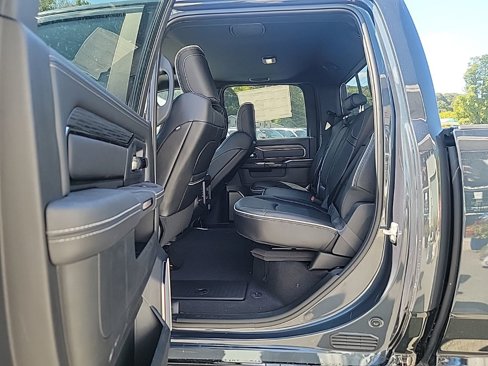 New 2025 RAM 2500 Rebel w/ Rebel Level 2 Equipment Group image 8