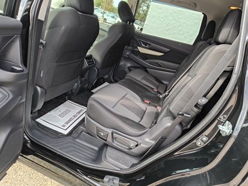 Used 2022 Subaru Ascent Premium image 13