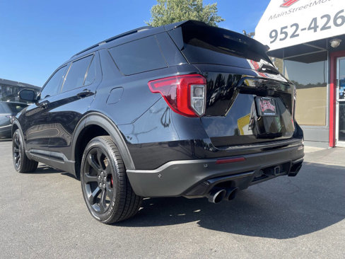 Used 2020 Ford Explorer ST w/ ST Street Pack image 4