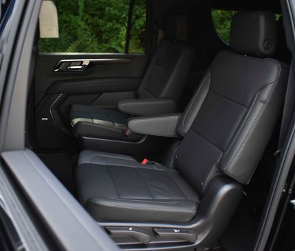 New 2026 Chevrolet Suburban LT w/ Comfort Package image 11