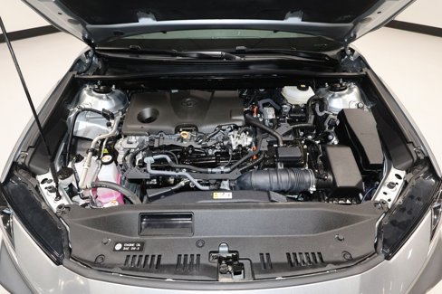 Used 2025 Toyota Camry LE image 30