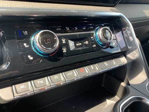 New 2026 GMC Sierra 1500 Denali w/ Denali Reserve Package image 24