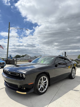 Used 2022 Dodge Challenger GT image 3