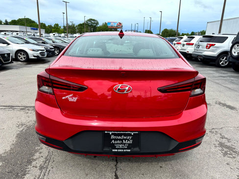 Used 2020 Hyundai Elantra SEL image 4