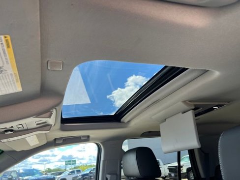 Used 2018 Chevrolet Tahoe Premier image 12
