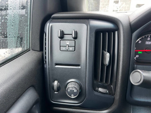 Used 2019 Chevrolet Silverado 2500 W/T image 13