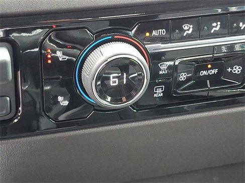 Used 2025 Chevrolet Silverado 1500 RST image 20