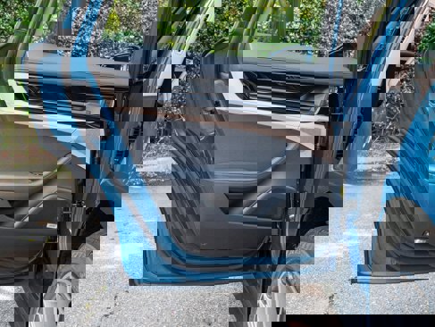 New 2025 Porsche Panamera 4 image 37