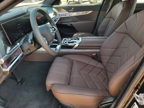 New 2026 BMW i7 eDrive50 w/ Premium Package image 28