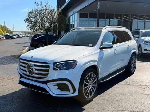 New 2026 Mercedes-Benz GLS 450 4MATIC image 11