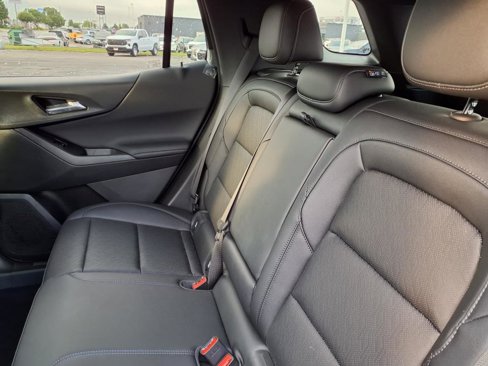 New 2026 Chevrolet Equinox LT w/ Convenience Package II image 12