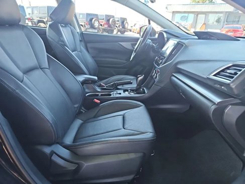 Used 2023 Subaru Impreza 2.0i Limited image 19