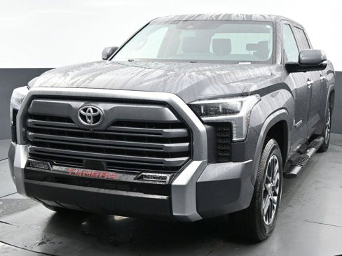 Used 2023 Toyota Tundra Limited image 3