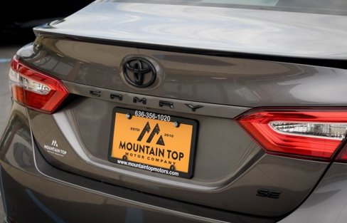 Used 2020 Toyota Camry SE image 21