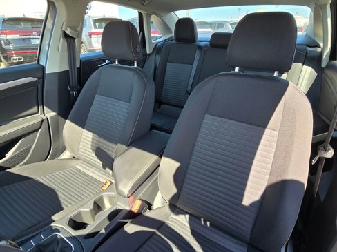 Used 2022 Volkswagen Jetta S image 23