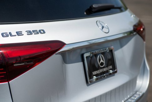 Used 2025 Mercedes-Benz GLE 350 4MATIC image 15