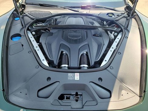 Used 2025 Porsche Panamera image 29