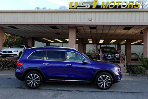 Used 2021 Mercedes-Benz GLB 250 4MATIC w/ Premium Package image 26