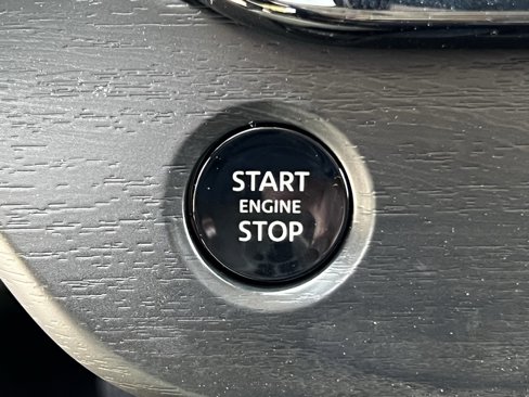 New 2025 Nissan Murano SV image 16