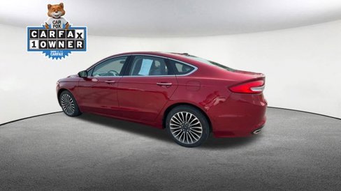 Used 2017 Ford Fusion SE w/ Fusion SE Technology Package image 7