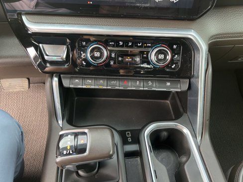 Used 2022 GMC Sierra 1500 Denali image 16
