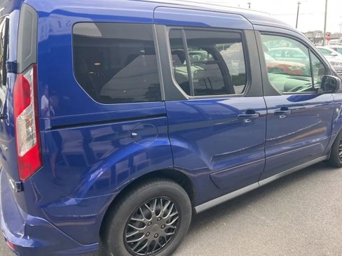 Used 2018 Ford Transit Connect XLT image 15