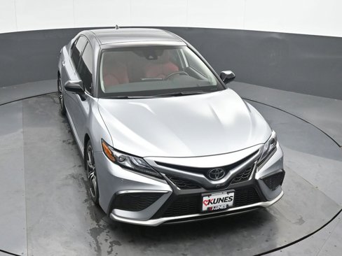 Used 2024 Toyota Camry XSE image 39