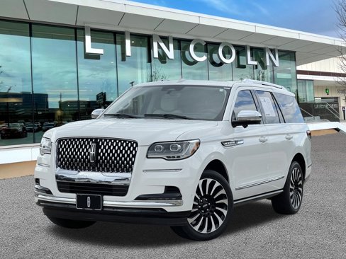 Certified 2023 Lincoln Navigator Black Label image 1